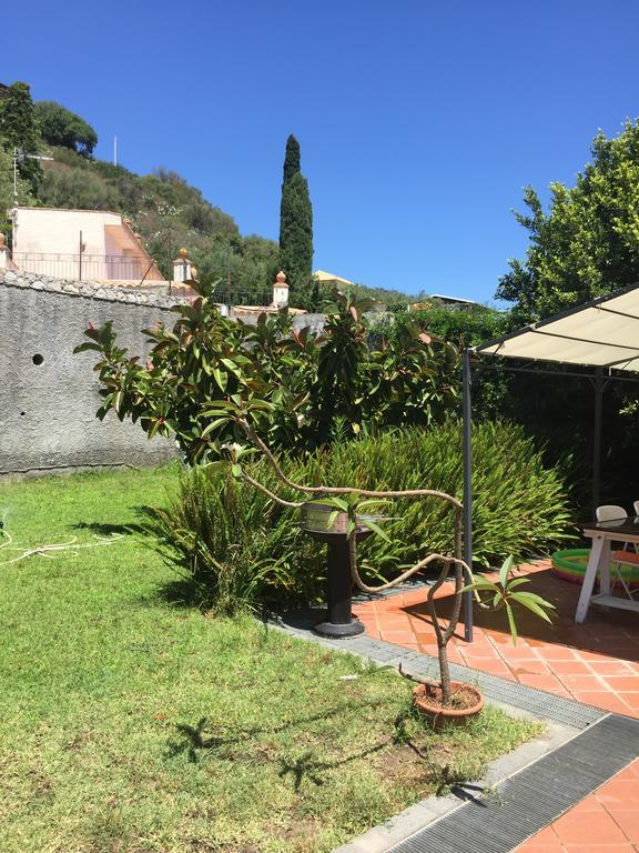Cottage On The Beach Taormina Exterior photo